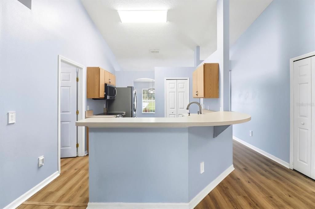 En Venta: $374,900 (3 camas, 2 baños, 1659 Pies cuadrados)