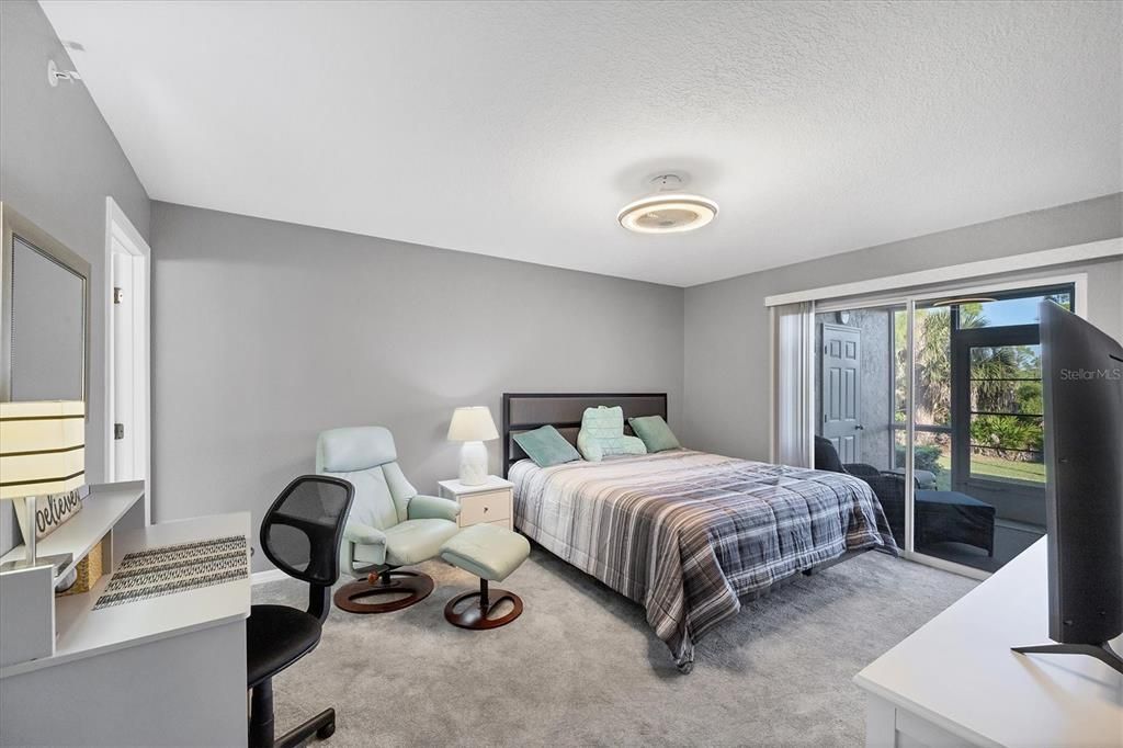 For Sale: $190,000 (2 beds, 2 baths, 1230 Square Feet)