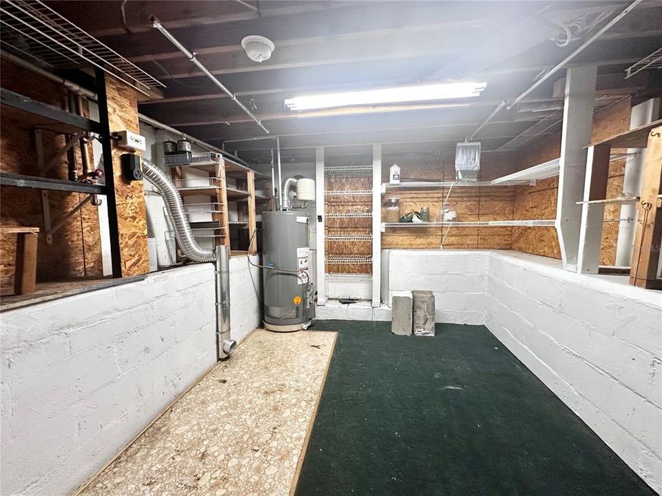 For Rent: $1,799 (3 beds, 1 baths, 1300 Square Feet)