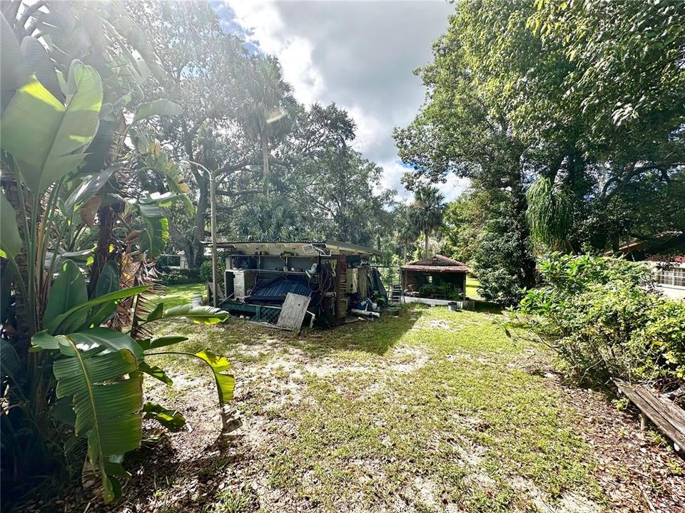 For Rent: $1,799 (3 beds, 1 baths, 1300 Square Feet)