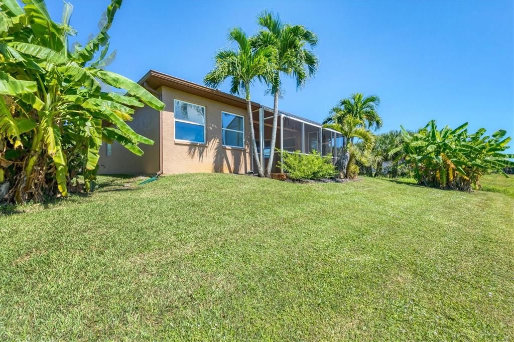 Под контрактом: $275,000 (3 спален, 2 ванн, 2287 Квадратных фут)