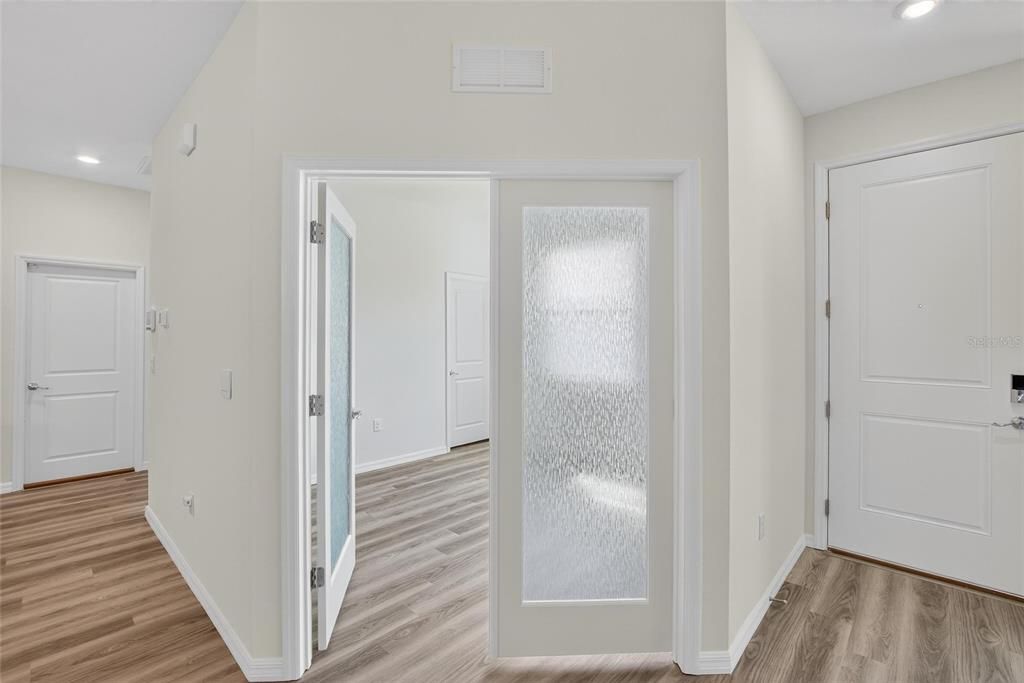 出租: $2,625 (3 贝兹, 2 浴室, 1565 平方英尺)