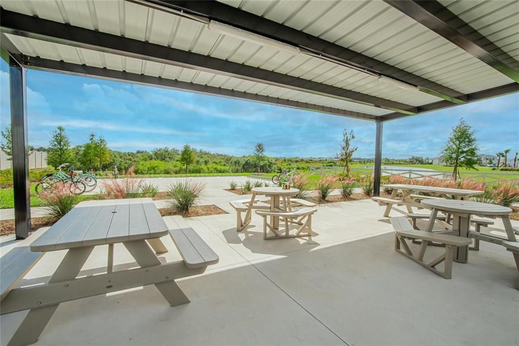 出租: $2,625 (3 贝兹, 2 浴室, 1565 平方英尺)