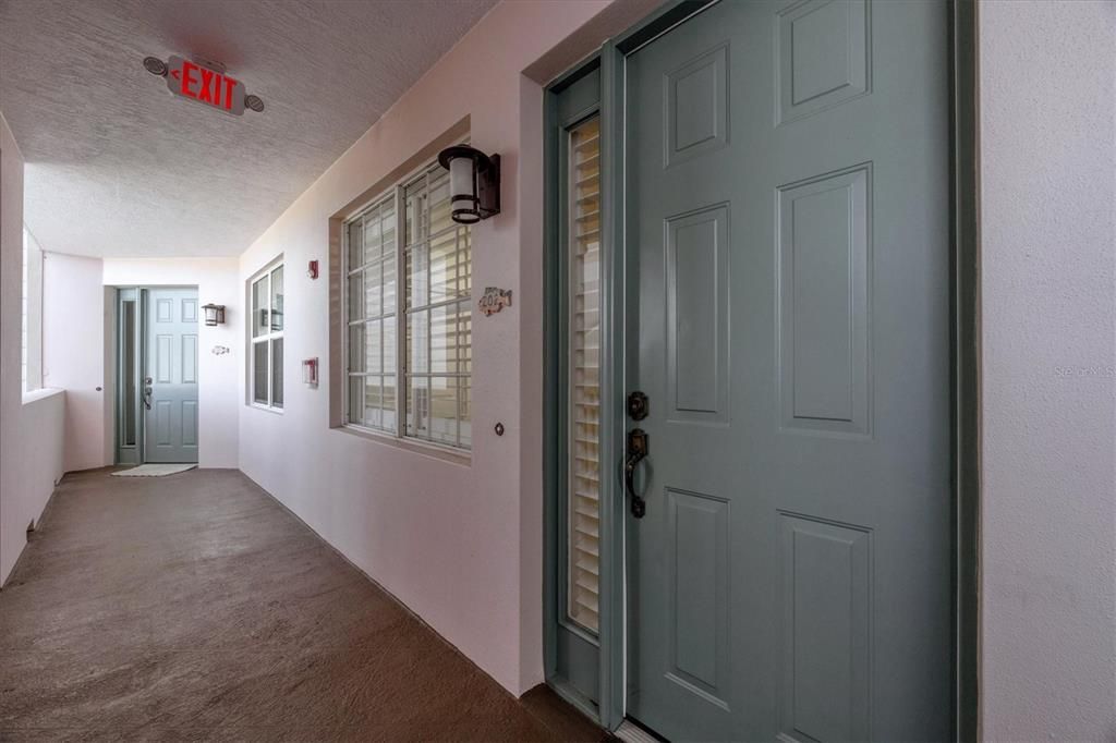 待售: $550,000 (2 贝兹, 2 浴室, 1456 平方英尺)