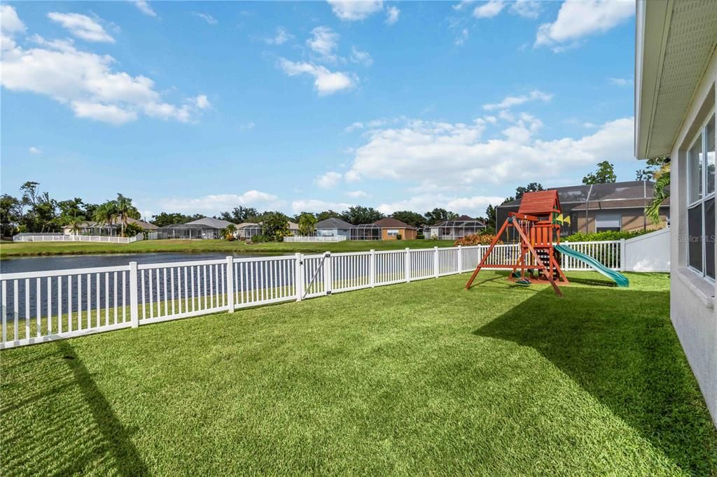 待售: $575,000 (3 贝兹, 2 浴室, 2073 平方英尺)