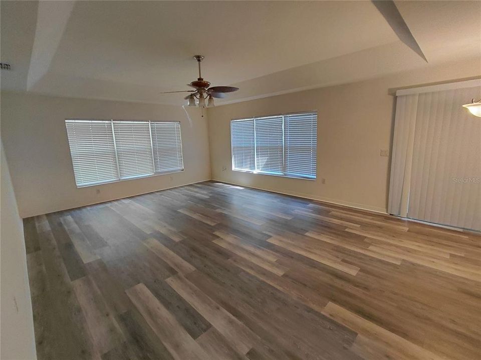 В аренду: $1,800 (4 спален, 3 ванн, 2231 Квадратных фут)