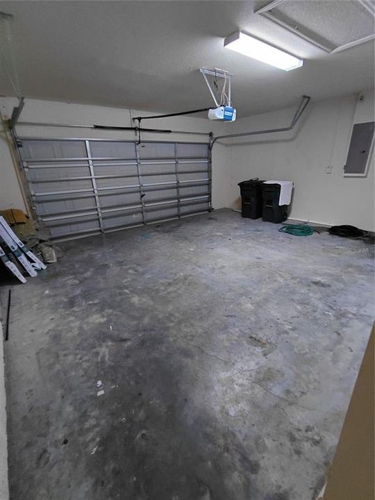 В аренду: $1,800 (4 спален, 3 ванн, 2231 Квадратных фут)