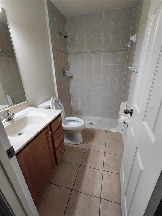 В аренду: $1,800 (4 спален, 3 ванн, 2231 Квадратных фут)