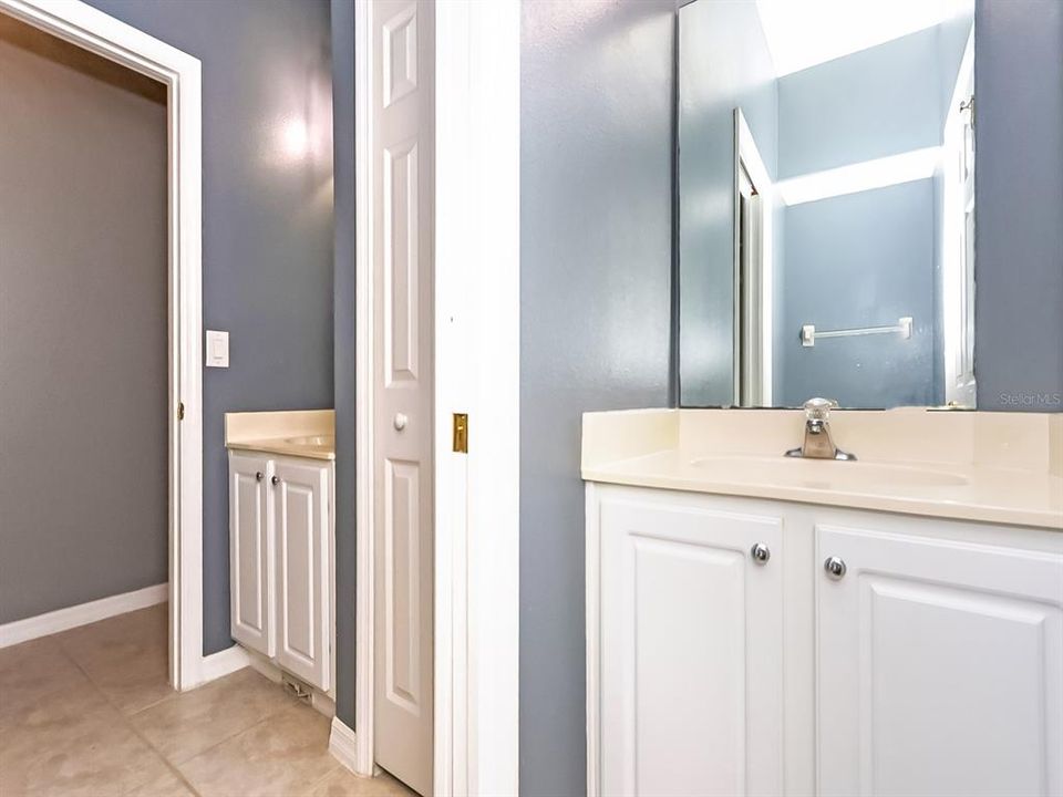 For Sale: $549,900 (4 beds, 2 baths, 2121 Square Feet)