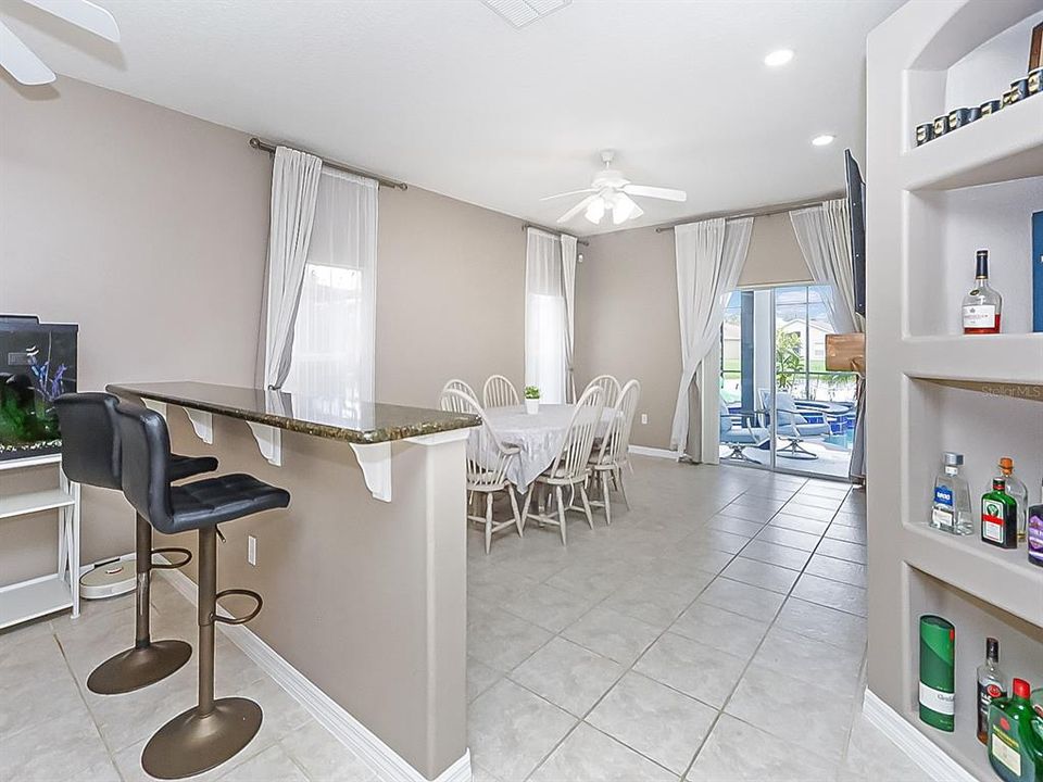 For Sale: $549,900 (4 beds, 2 baths, 2121 Square Feet)