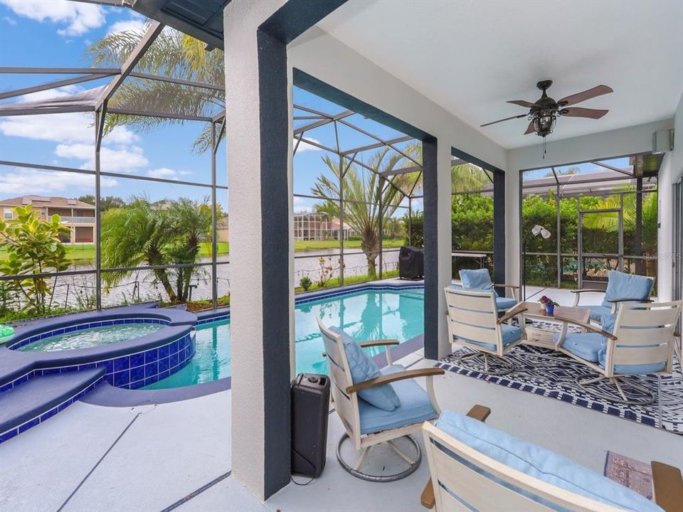 For Sale: $549,900 (4 beds, 2 baths, 2121 Square Feet)