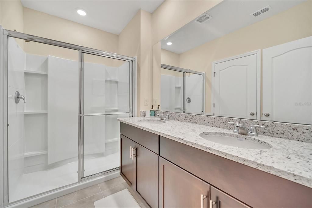 En Renta: $3,800 (7 camas, 5 baños, 3626 Pies cuadrados)