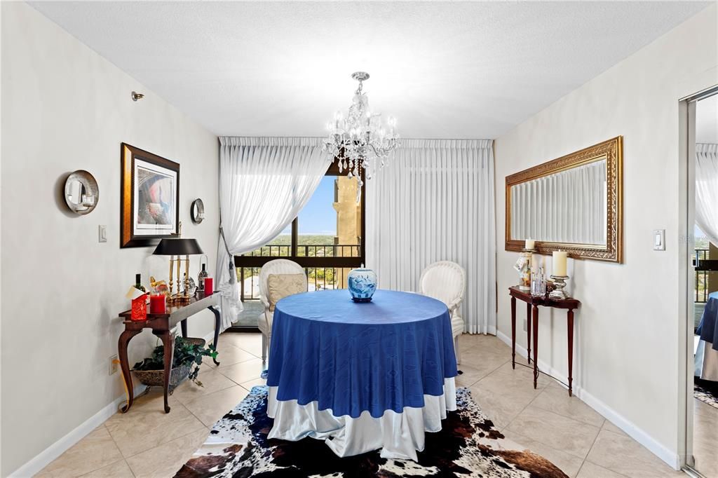 Active With Contract: $1,200,000 (3 beds, 3 baths, 2007 Square Feet)