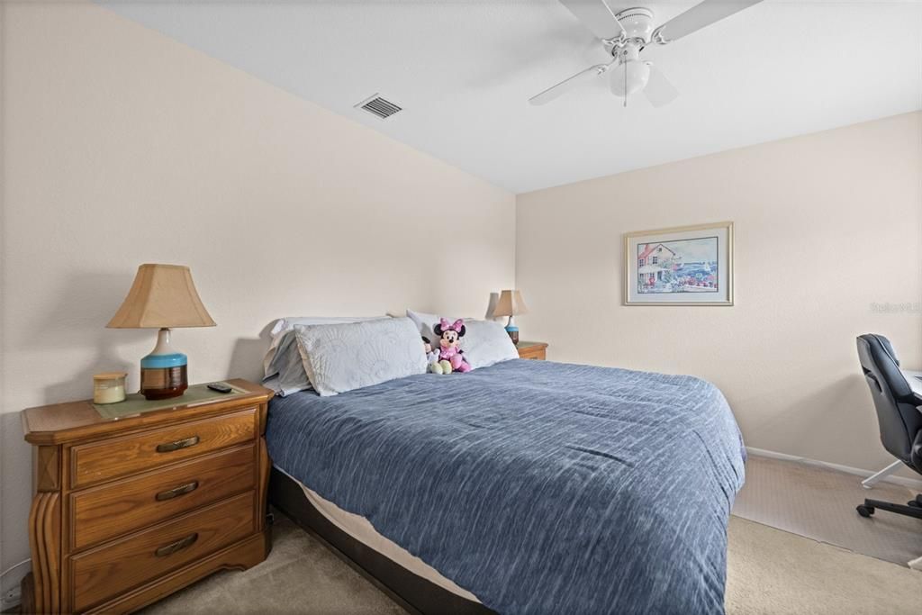 Active With Contract: $279,000 (3 beds, 2 baths, 952 Square Feet)
