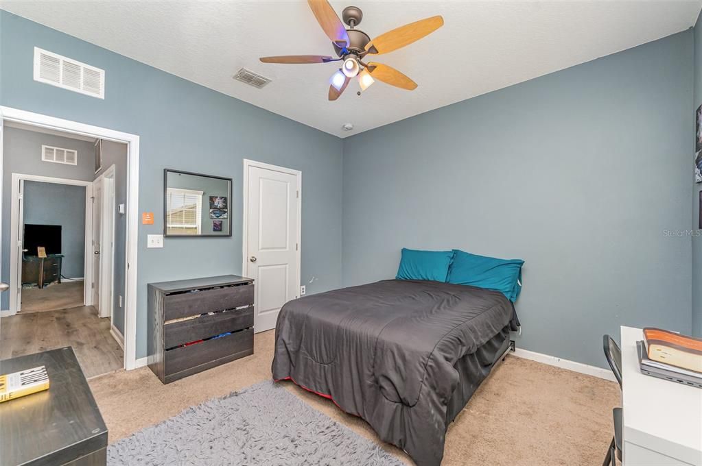 Active With Contract: $270,000 (4 beds, 2 baths, 1929 Square Feet)