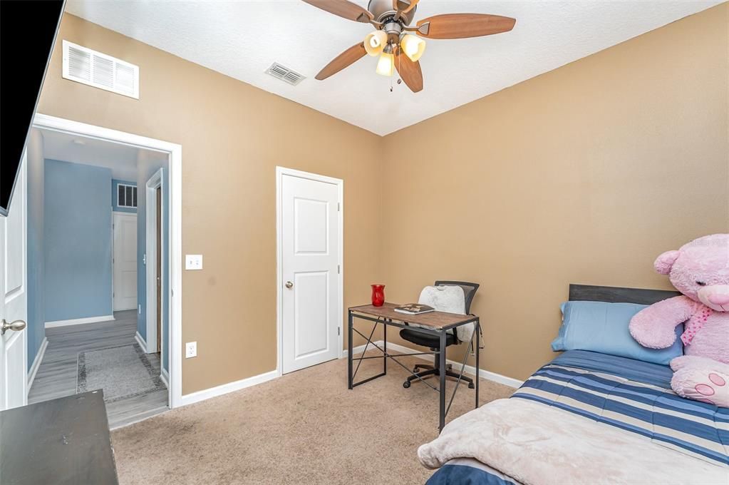 Active With Contract: $270,000 (4 beds, 2 baths, 1929 Square Feet)