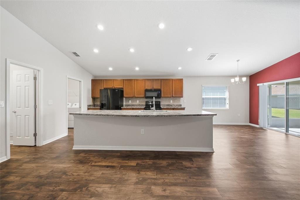 Active With Contract: $360,000 (4 beds, 2 baths, 1722 Square Feet)