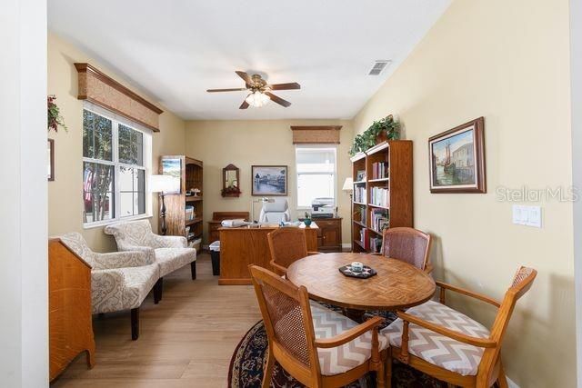 Active With Contract: $304,999 (3 beds, 2 baths, 1971 Square Feet)