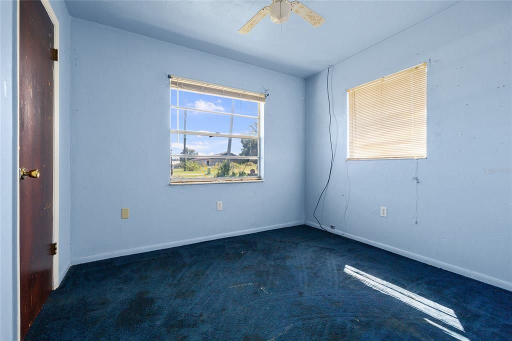 Под контрактом: $162,900 (3 спален, 2 ванн, 1140 Квадратных фут)