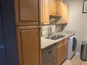 For Rent: $1,650 (1 beds, 1 baths, 561 Square Feet)