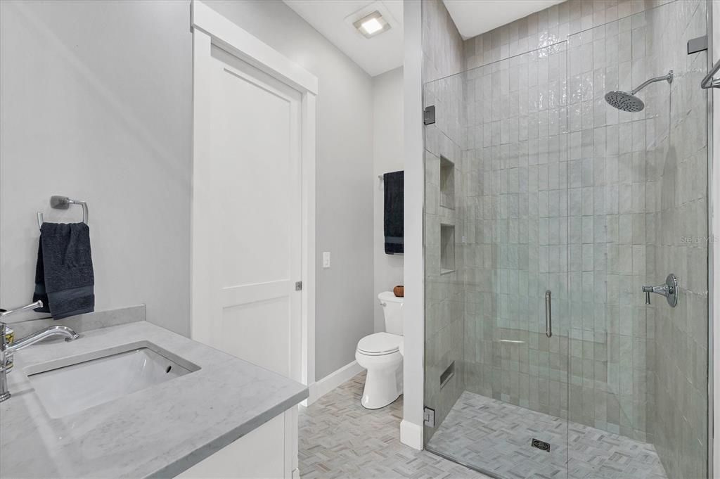 待售: $1,299,000 (3 贝兹, 2 浴室, 2160 平方英尺)