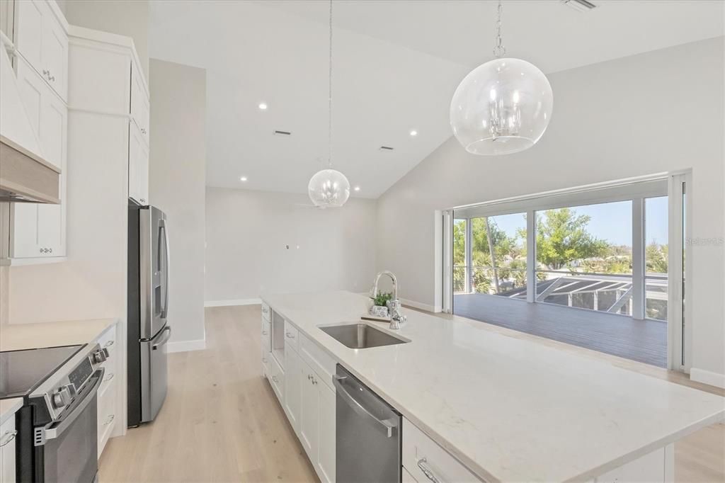 待售: $1,299,000 (3 贝兹, 2 浴室, 2160 平方英尺)