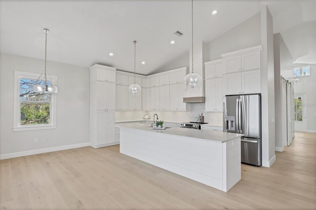 待售: $1,299,000 (3 贝兹, 2 浴室, 2160 平方英尺)