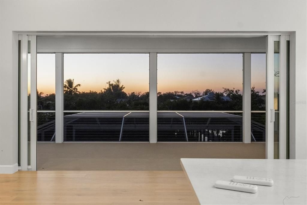 待售: $1,299,000 (3 贝兹, 2 浴室, 2160 平方英尺)