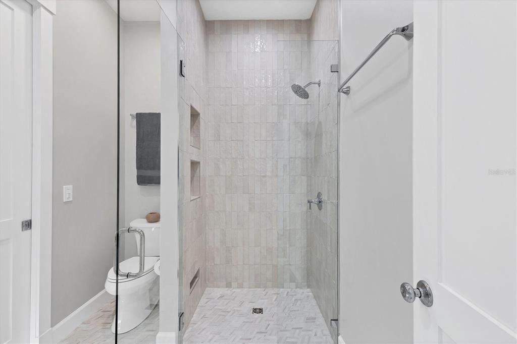 待售: $1,299,000 (3 贝兹, 2 浴室, 2160 平方英尺)