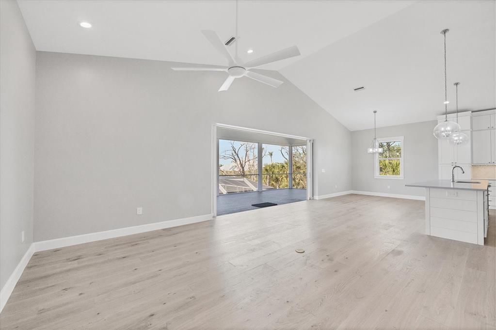 待售: $1,299,000 (3 贝兹, 2 浴室, 2160 平方英尺)