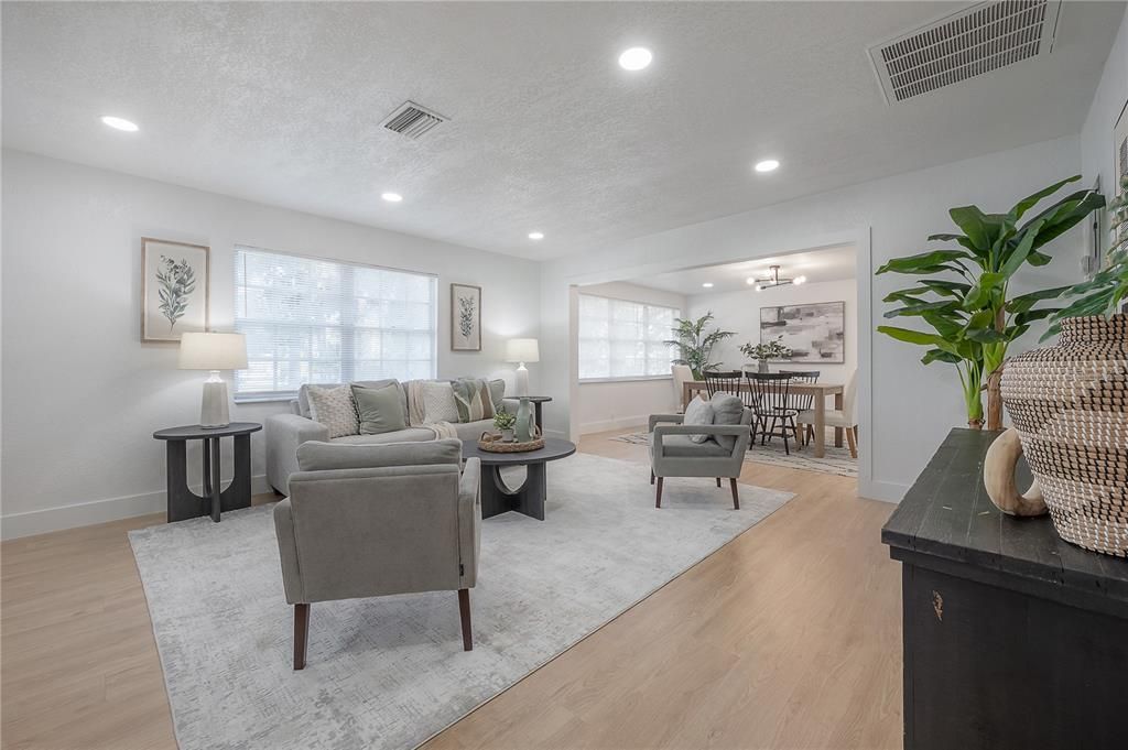 待售: $469,997 (3 贝兹, 2 浴室, 1232 平方英尺)