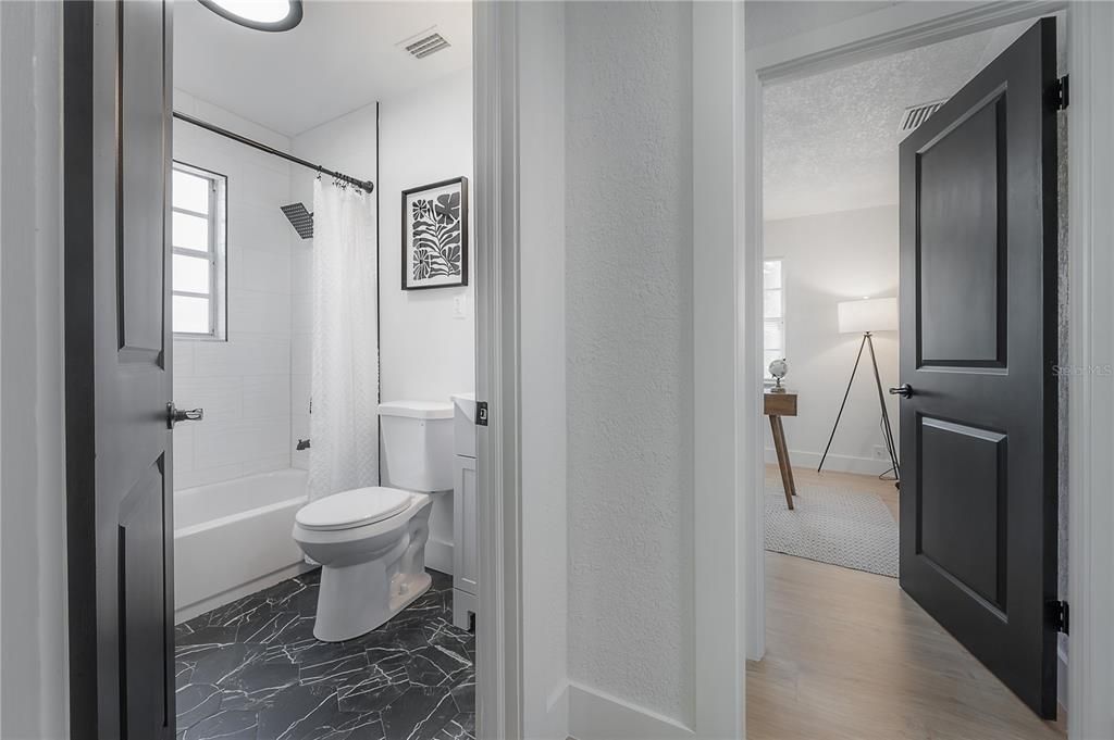 待售: $469,997 (3 贝兹, 2 浴室, 1232 平方英尺)