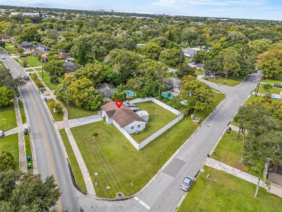 合同活跃: $379,990 (4 贝兹, 2 浴室, 1530 平方英尺)