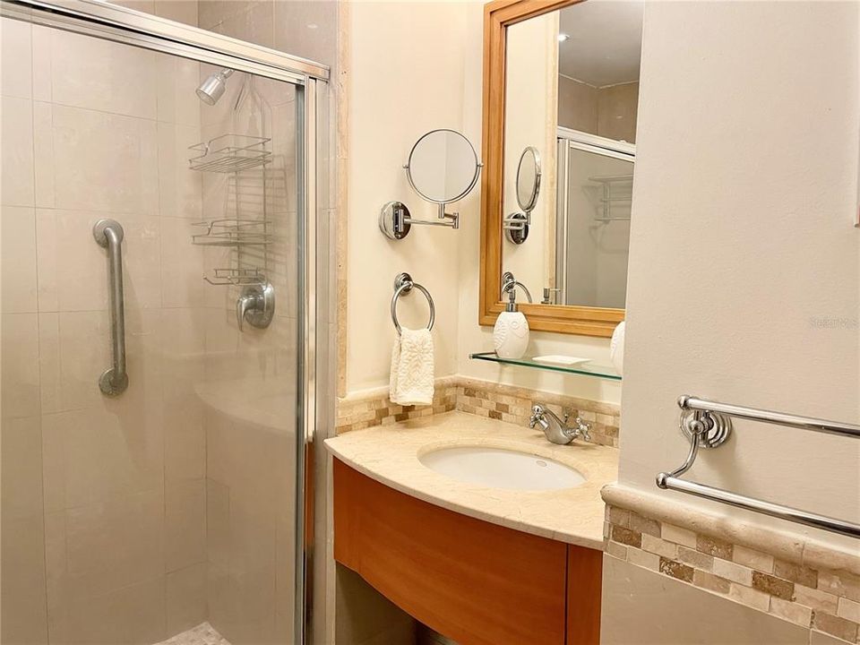 En Renta: $5,500 (0 camas, 1 baños, 200 Pies cuadrados)