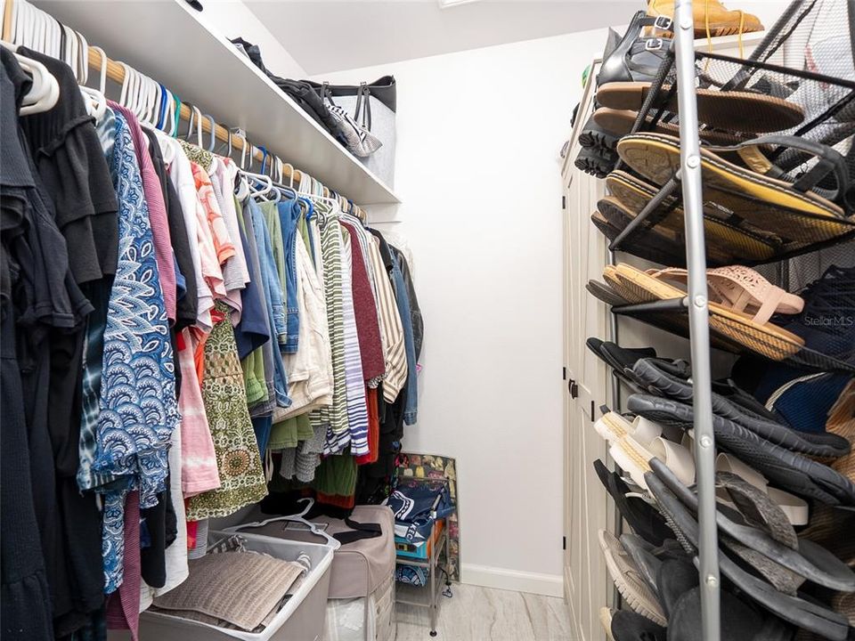 На продажу: $374,999 (3 спален, 2 ванн, 1367 Квадратных фут)