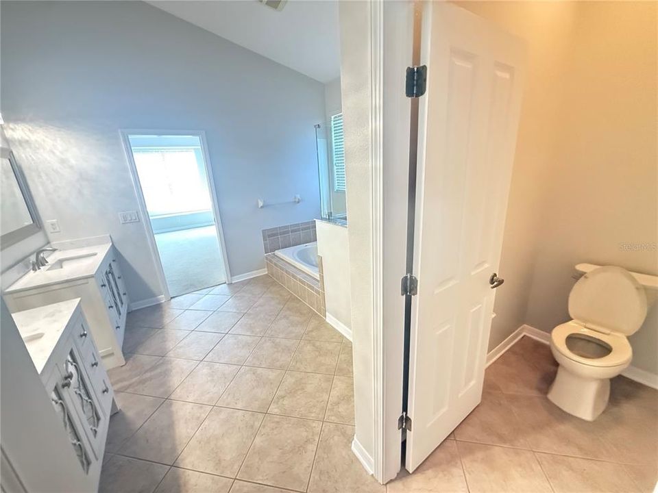 На продажу: $445,000 (4 спален, 2 ванн, 2228 Квадратных фут)