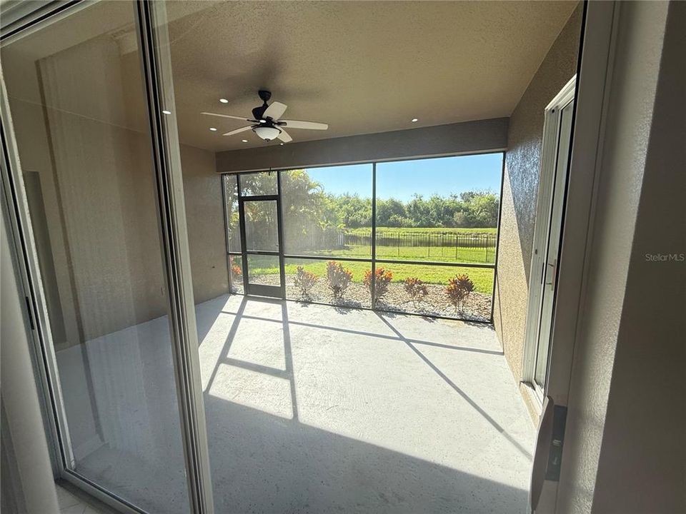 На продажу: $445,000 (4 спален, 2 ванн, 2228 Квадратных фут)