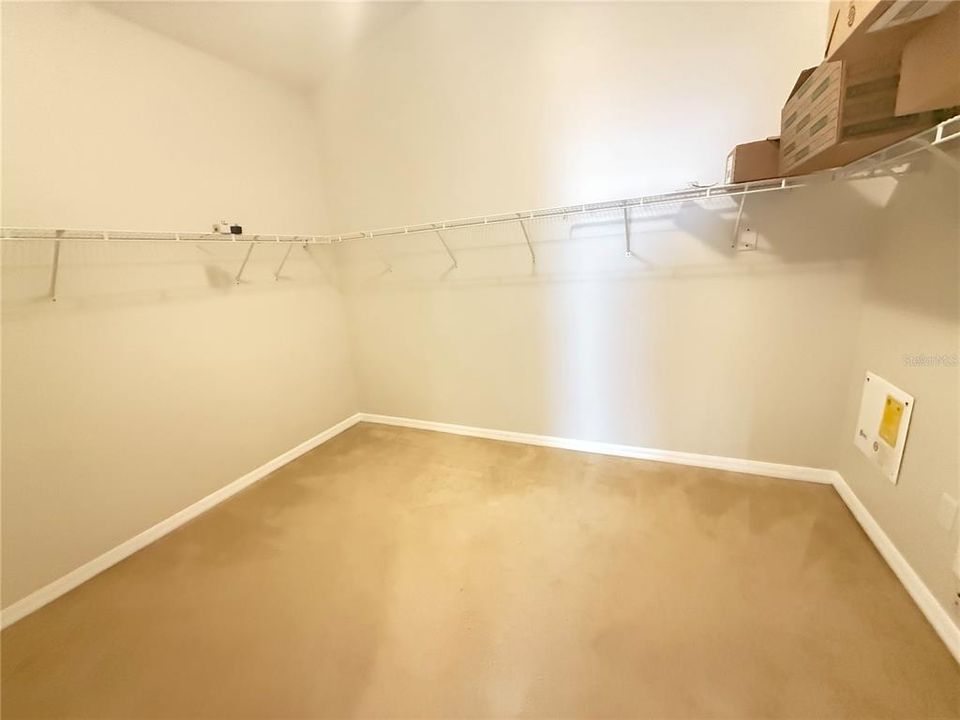 На продажу: $445,000 (4 спален, 2 ванн, 2228 Квадратных фут)