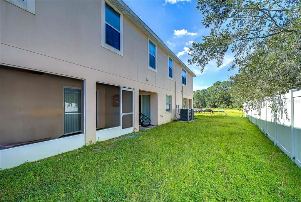 Active With Contract: $1,950 (3 beds, 2 baths, 1576 Square Feet)
