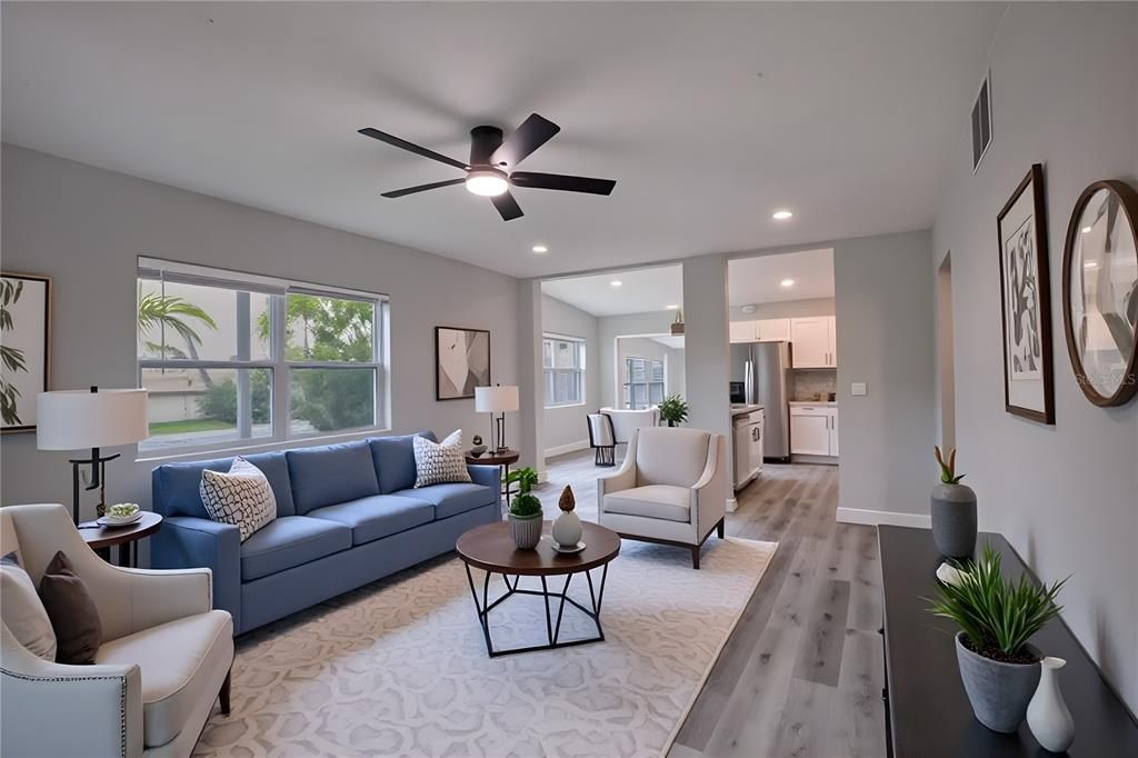 Active With Contract: $285,000 (3 beds, 2 baths, 1268 Square Feet)