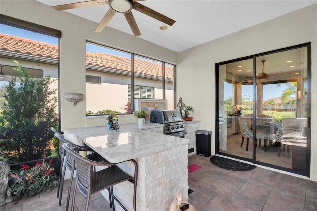 For Sale: $799,900 (3 beds, 3 baths, 2368 Square Feet)