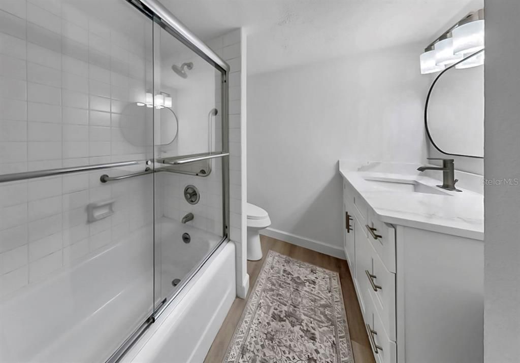 For Sale: $339,900 (2 beds, 2 baths, 1230 Square Feet)