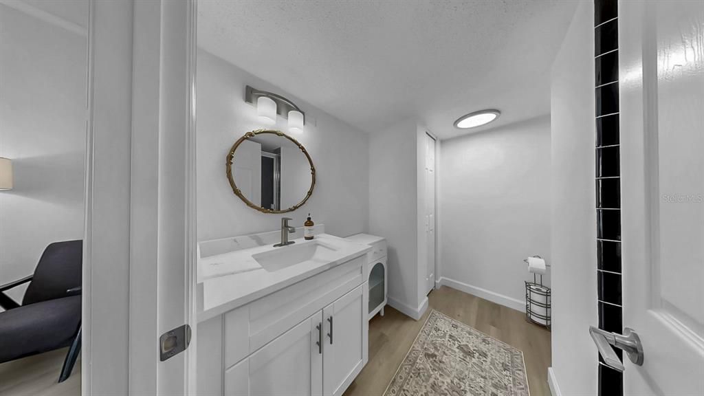 For Sale: $339,900 (2 beds, 2 baths, 1230 Square Feet)