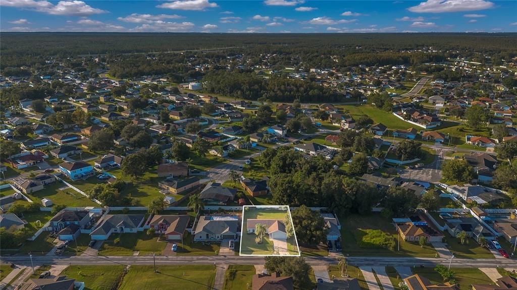 待售: $255,000 (3 贝兹, 2 浴室, 1216 平方英尺)