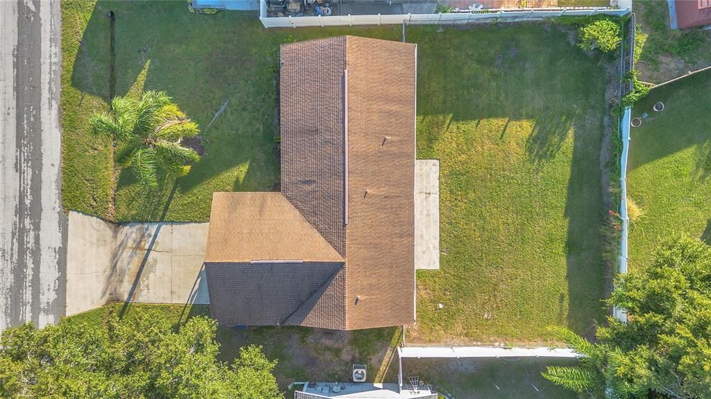 待售: $255,000 (3 贝兹, 2 浴室, 1216 平方英尺)