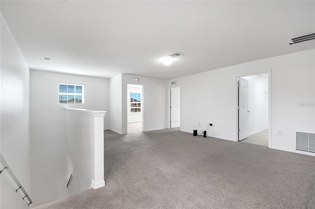 En Venta: $475,000 (4 camas, 3 baños, 2128 Pies cuadrados)