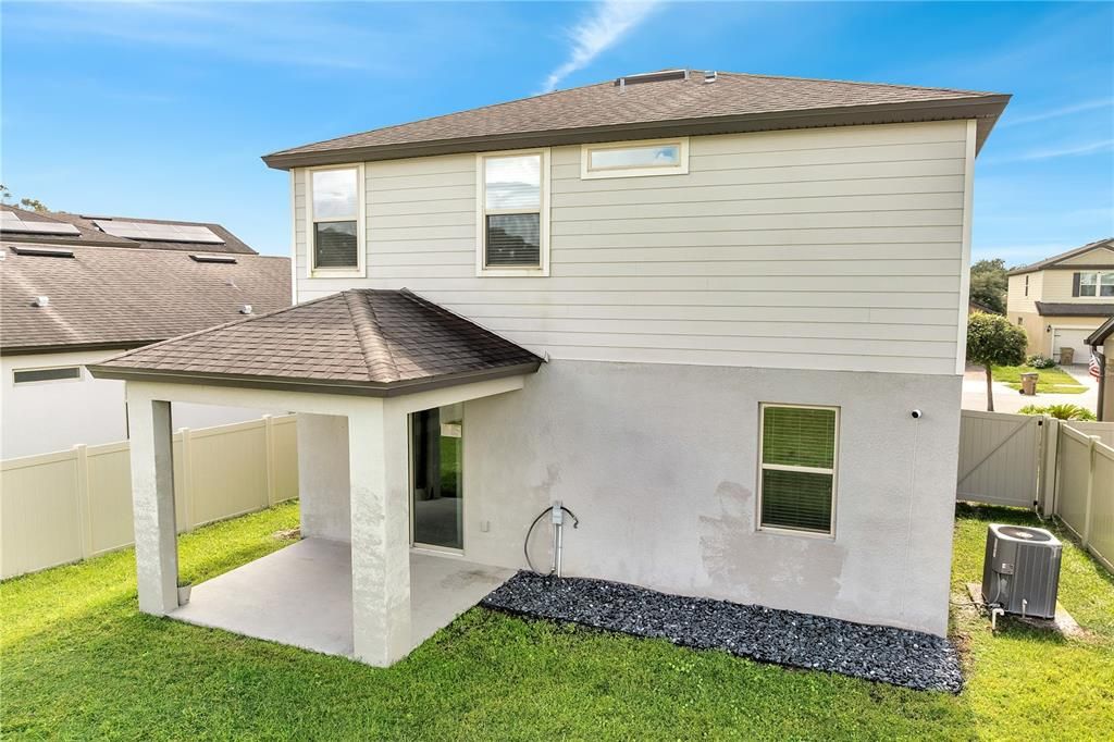 En Venta: $475,000 (4 camas, 3 baños, 2128 Pies cuadrados)