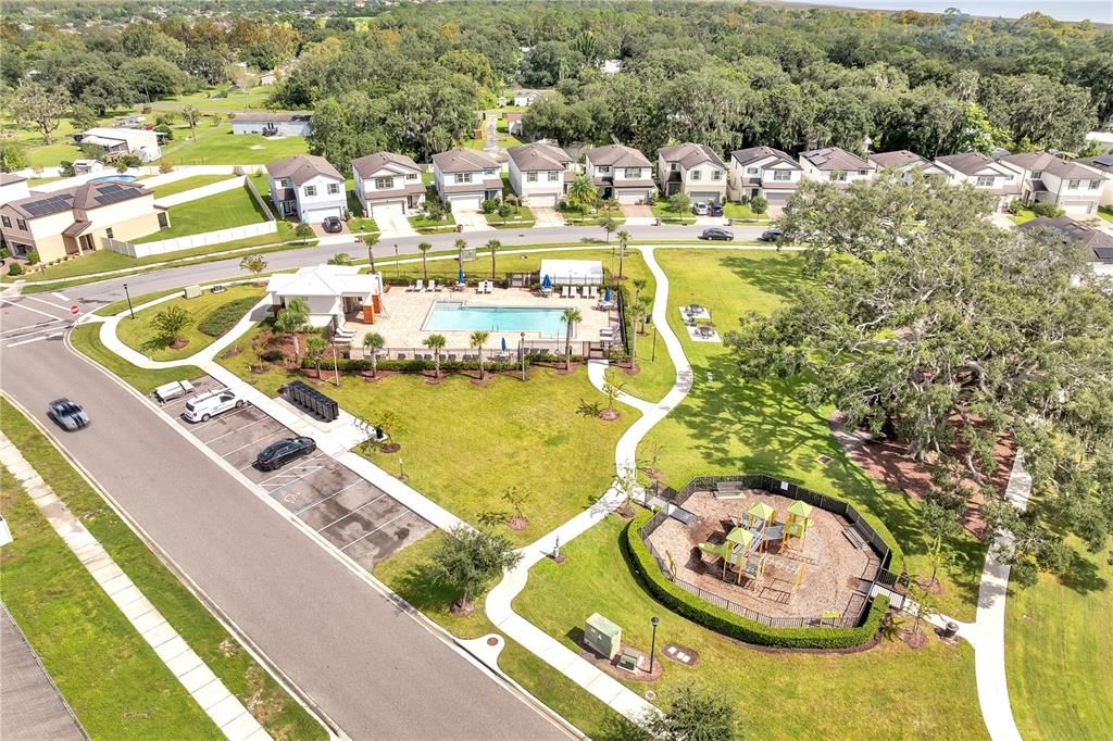 En Venta: $475,000 (4 camas, 3 baños, 2128 Pies cuadrados)