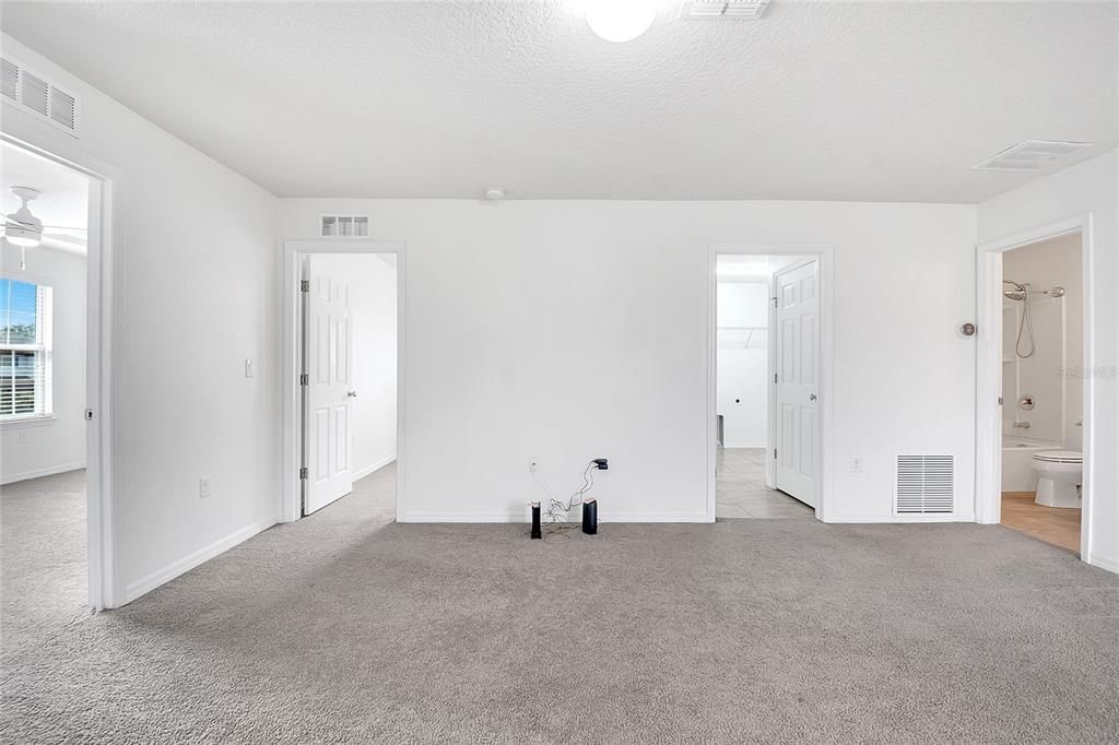 En Venta: $475,000 (4 camas, 3 baños, 2128 Pies cuadrados)