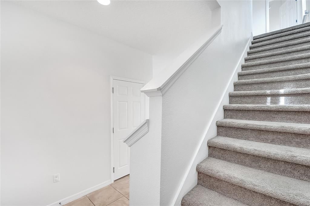 En Venta: $475,000 (4 camas, 3 baños, 2128 Pies cuadrados)